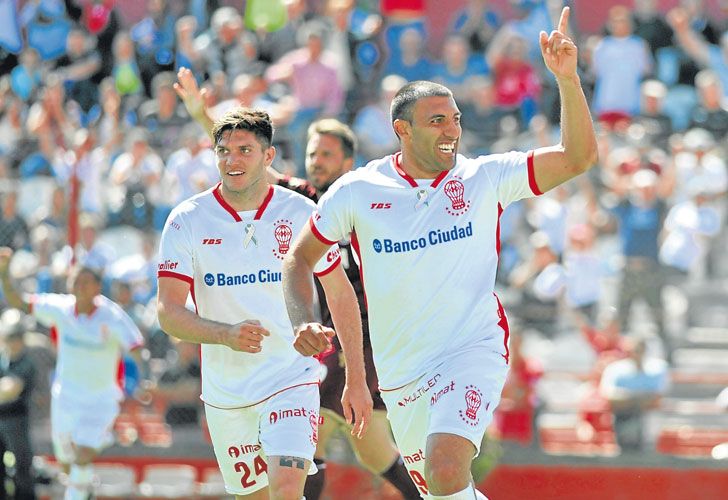 Huracan abuso de un Lanus b