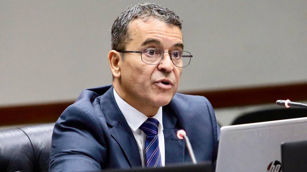 Un juez acusado de tirar una piedra contra funcionarios judiciales se defendió ante el Consejo de la Magistratura