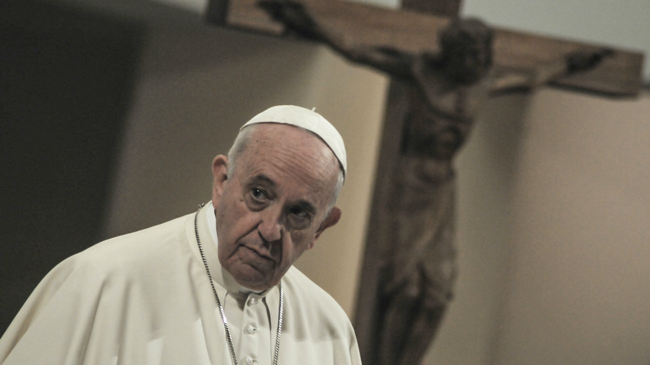 El Papa evitó pronunciarse sobre la aceptación de los curas casados