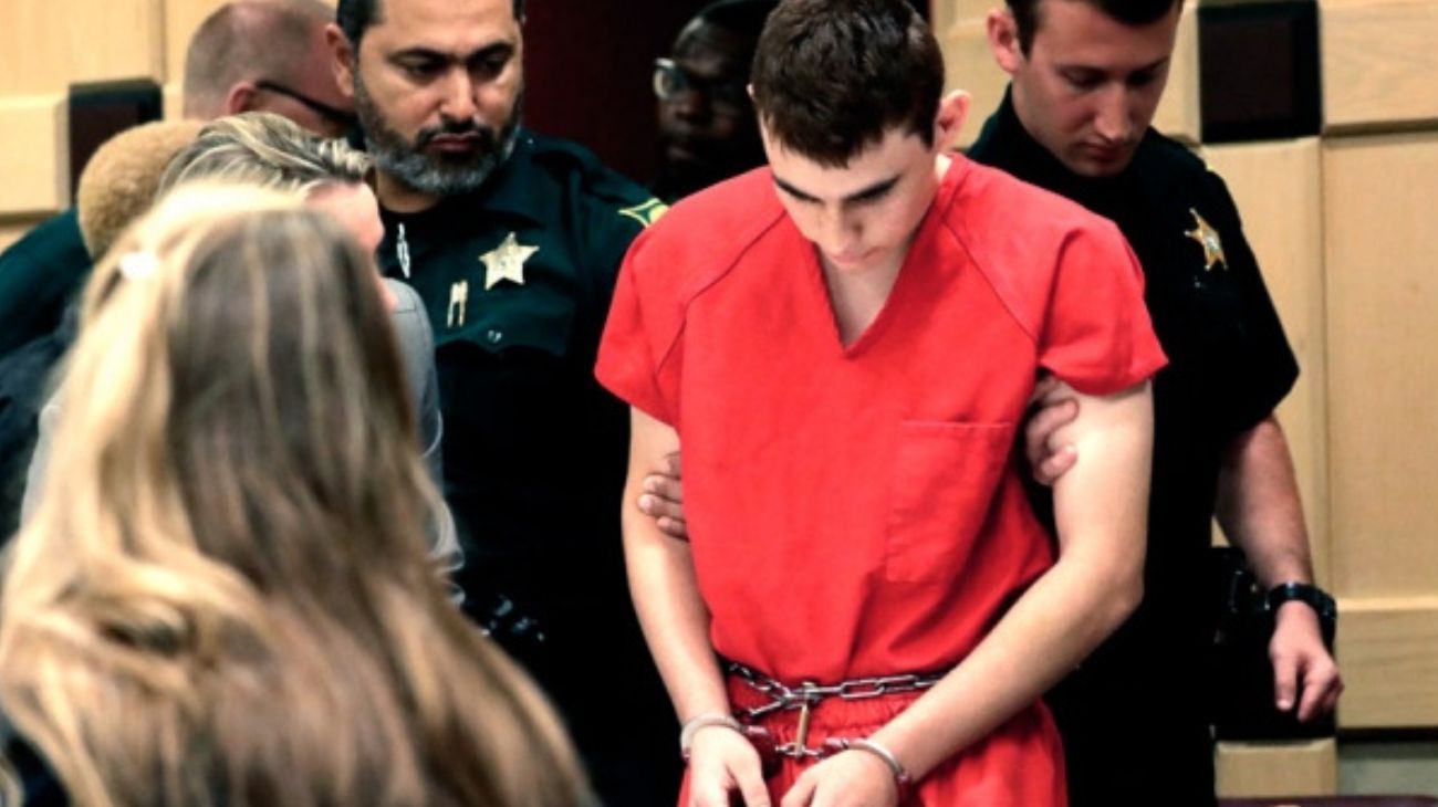 Cadena perpetua para el autor de una masacre de Florida