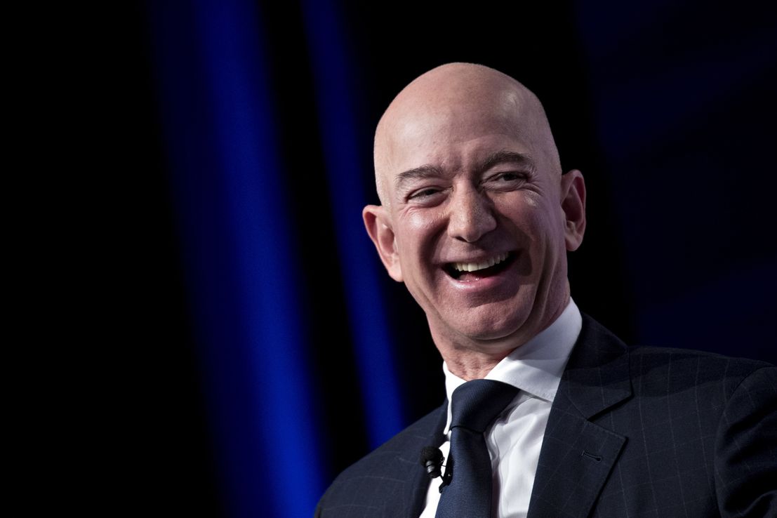 Jeff Bezos da otro paso para conquistar Hollywood