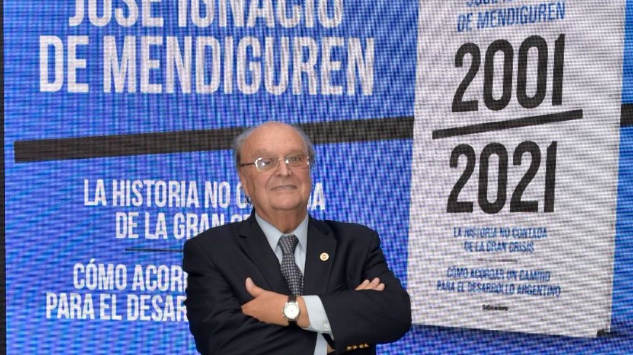 José Ignacio de Mendiguren presentó su libro sobre la crisis económica de 2001
