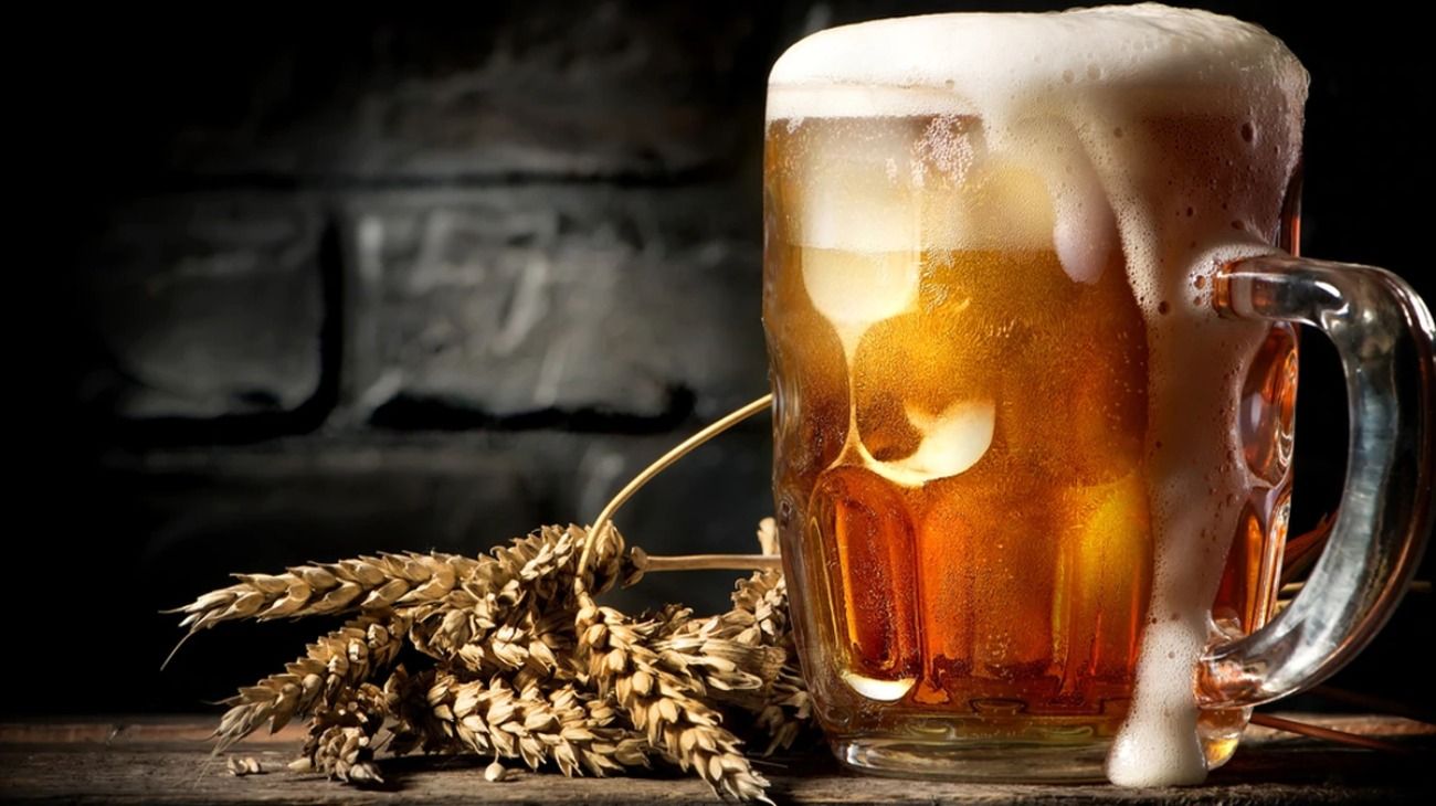 La ANMAT prohibió la venta de una cerveza importada y otros productos
