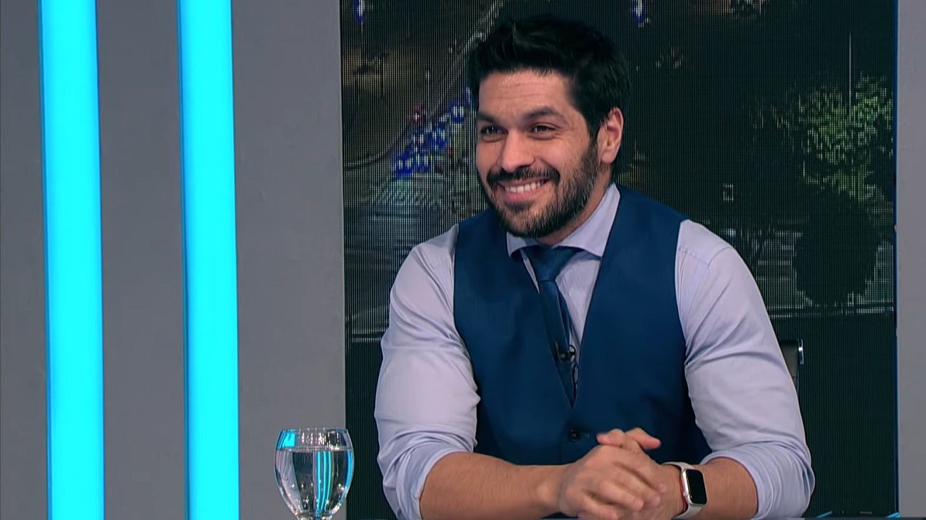 Andrés Ojeda: "Javier Milei es pura nueva política, viene a desafiar todos los paradigmas de la política tradicional"