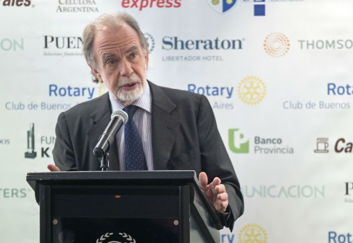 Las razones que dio González Fraga para justificar la suba de las tasas