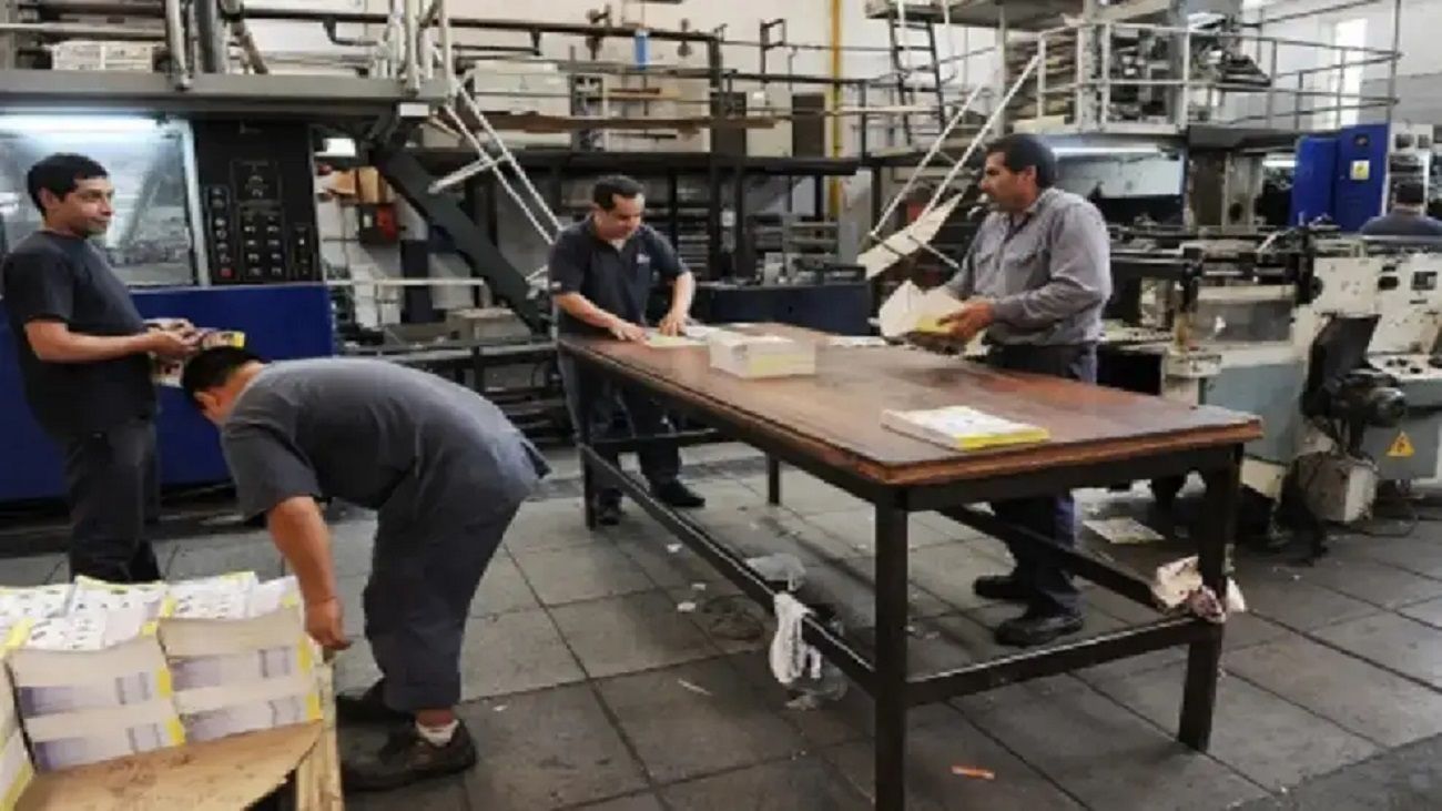 La industria cayó 1,2% en junio y el sector le pide respuestas al Gobierno