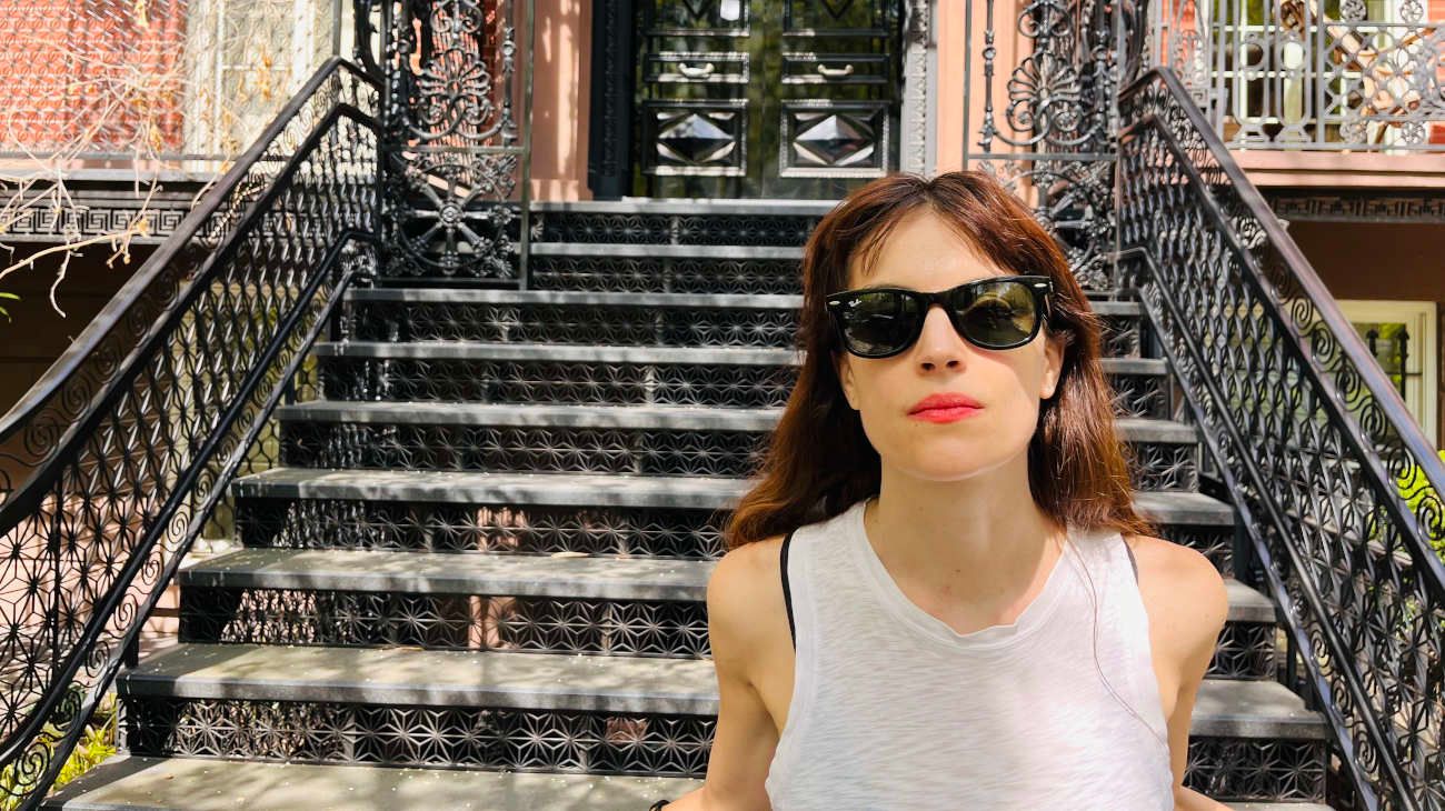 "Countdown", de Camila Evia
