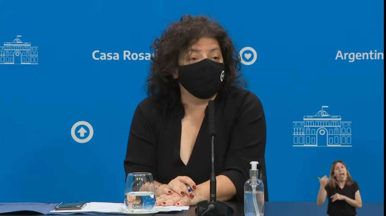 Carla Vizzotti: "Para los casos confirmados con vacunación, 7 días de aislamiento"