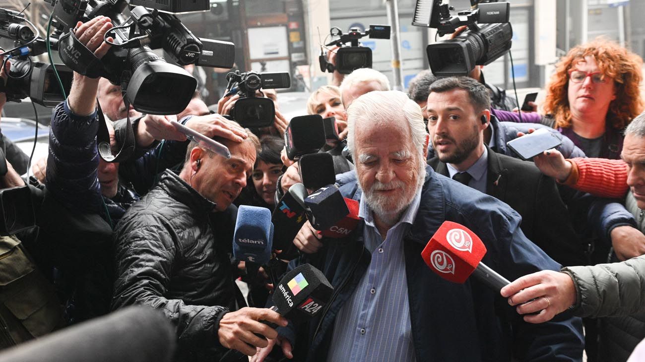 Carlos Carrascosa de supuesto "autor del crimen" a testigo: "Hace 20 años que espero este momento"