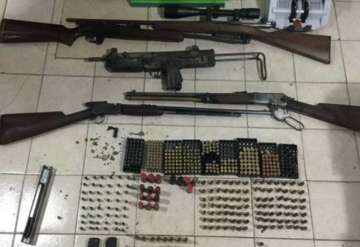Encontraron un arsenal que podría pertenecer a la UOCRA de Bahía Blanca