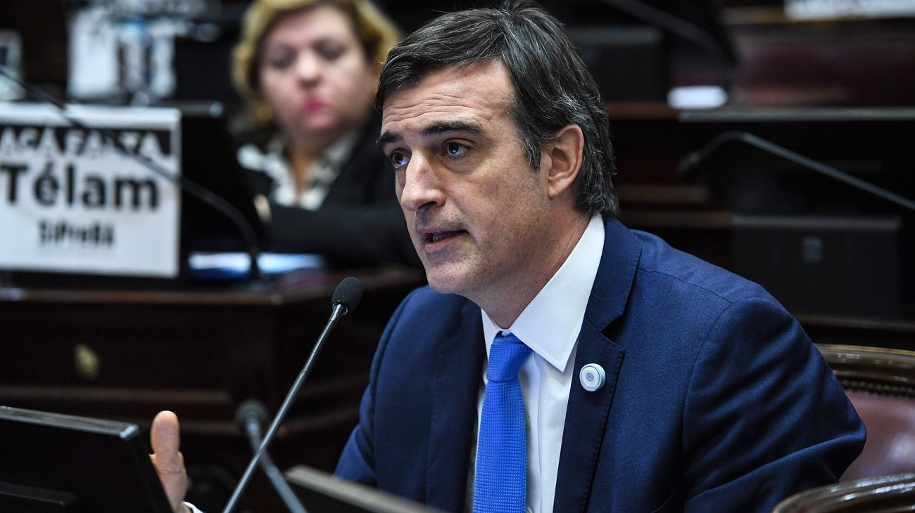 Esteban Bullrich: "No es razonable que una mujer que aborte vaya presa"