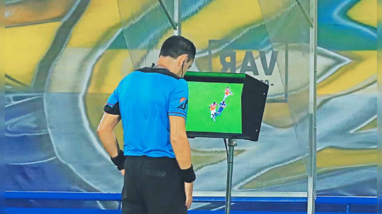 Nadie quiere pagar el VAR