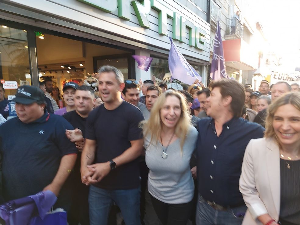 Agreden a la prensa en medio de incidentes a tres días de las elecciones para elegir gobernador en Corrientes