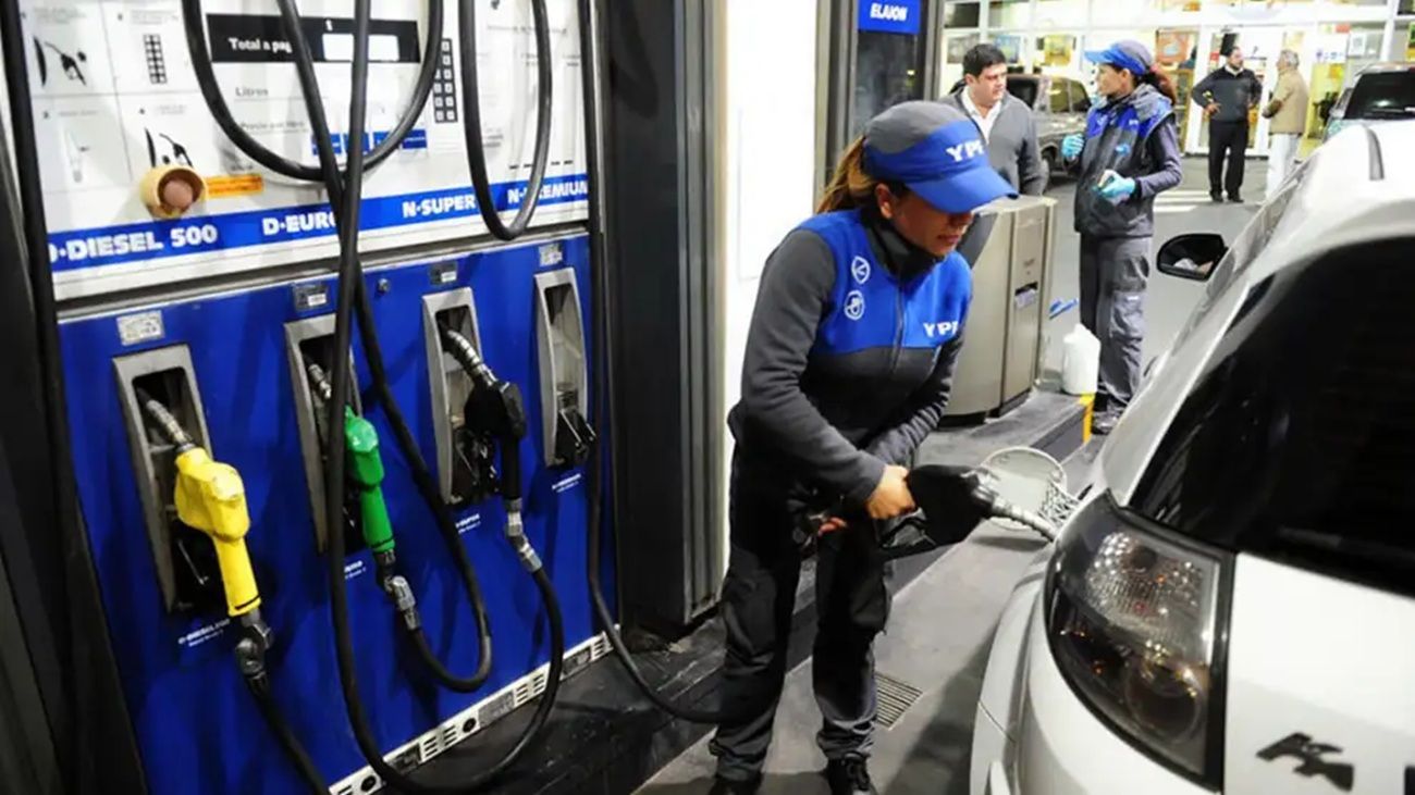 Presión impositiva en la nafta: “Del precio que pagamos hay 45 - 50% de impuestos”