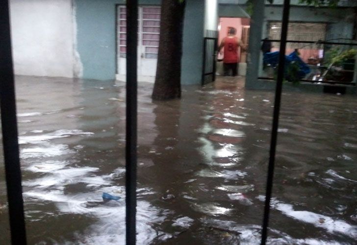 Cómo viven los inundados por el Dot Baires después del temporal