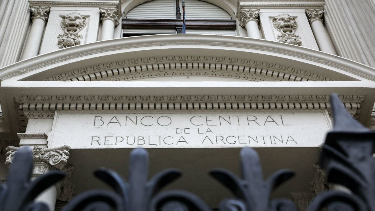 El mercado espera 30% de inflación y 0,5% de crecimiento para 2018