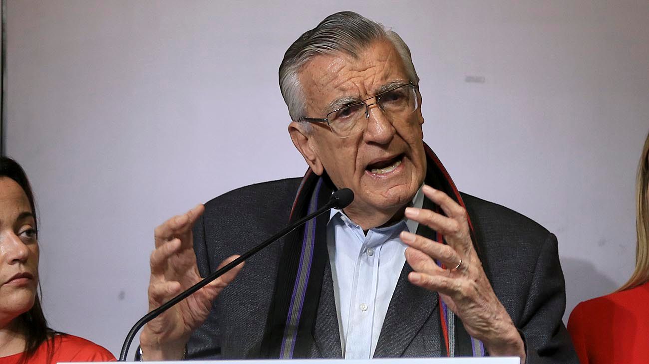 José Luis Gioja: “Los del FMI son unos tipos de mierda”