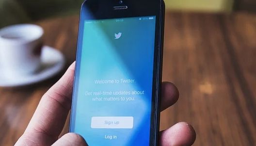 Twitter lanza una nueva función para competir con Instagram y Snapchat