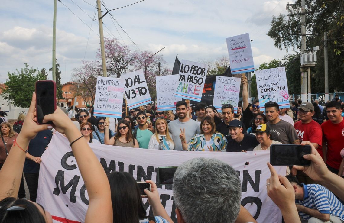 Masiva marcha en La Rioja para respaldar la ley de financiamiento universitario