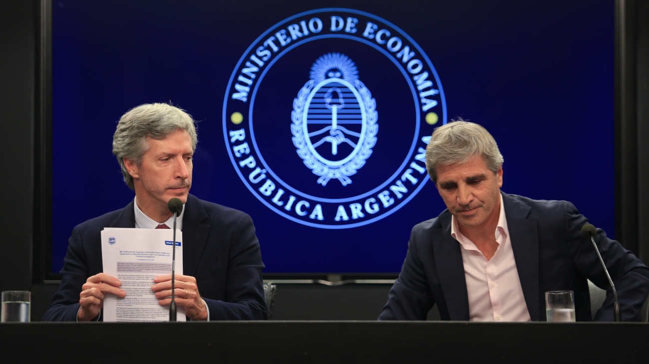 Se prolonga la sangría de dólares: el BCRA vendió más de US$ 1.300 millones en la última semana