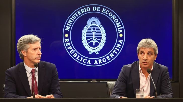 El mercado se prepara para el fin del "crawling peg" y arranca su vigilia de Pascua