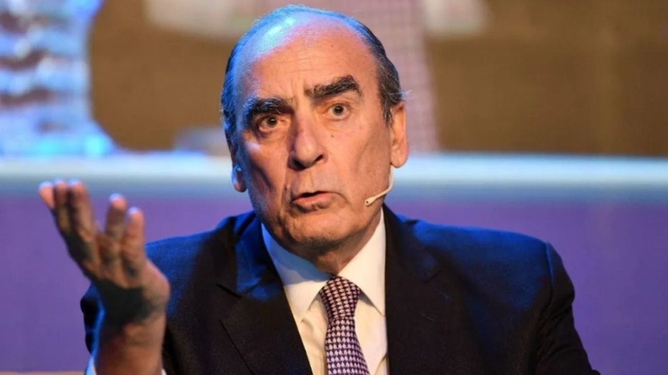Guillermo Francos, internado