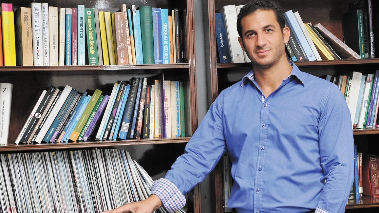 Tombolini dijo que Macri compite con De la Rúa para ver "quién fue peor"