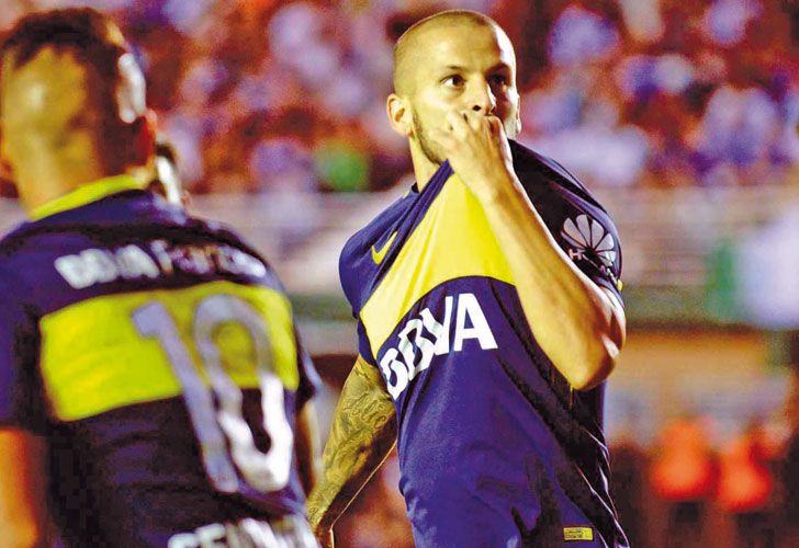 Boca visita a Velez para mantener la ventaja