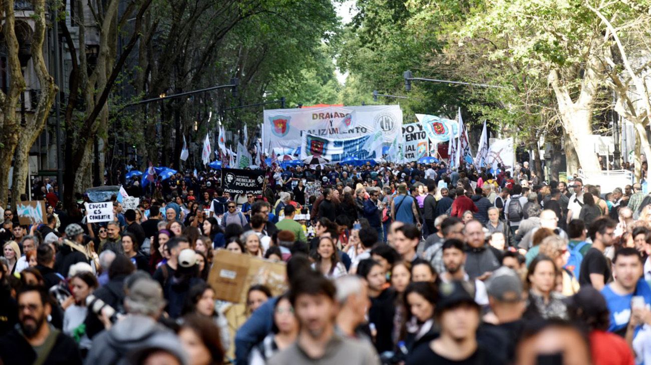 Cómo fue la marcha en defensa de las universidades públicas