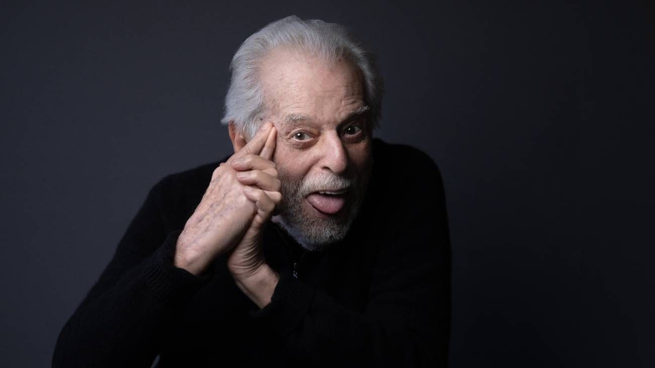 Alejandro Jodorowsky presentó un libro a sus 97 años en el que repasa su extensa trayectoria