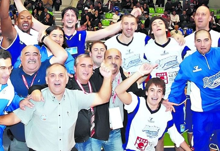 Regatas Corrientes conquistó América