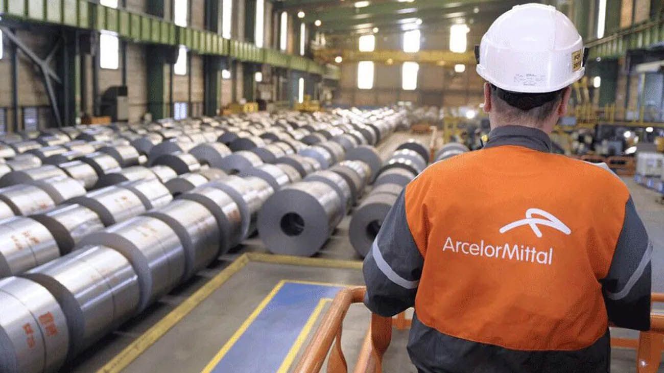 Acindar suspendió 700 trabajadores: ¿Se adelantó la parada de planta o hay otros factores?