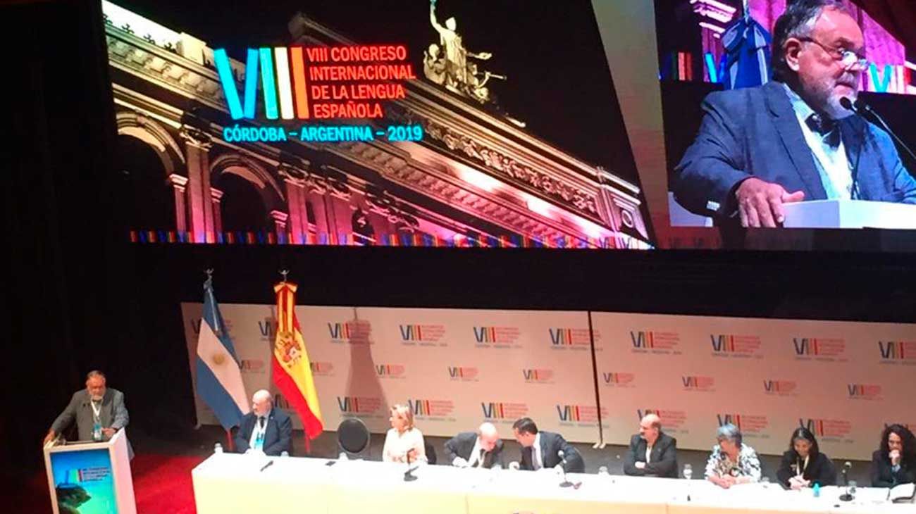 Mempo, Dolina y Claudia Piñeiro, las 'estrellas de rock' del Congreso de la Lengua Española