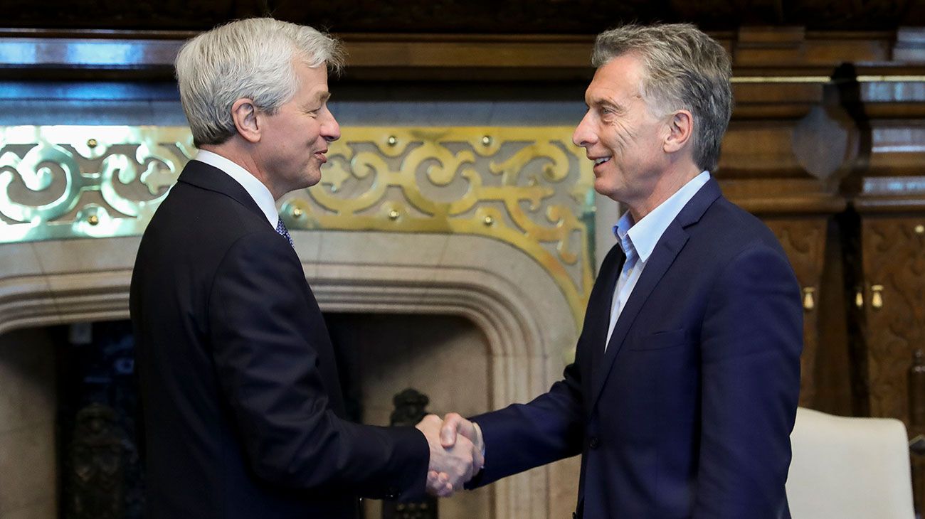 Mauricio Macri recibe a Dante Sica y al CEO del JP Morgan