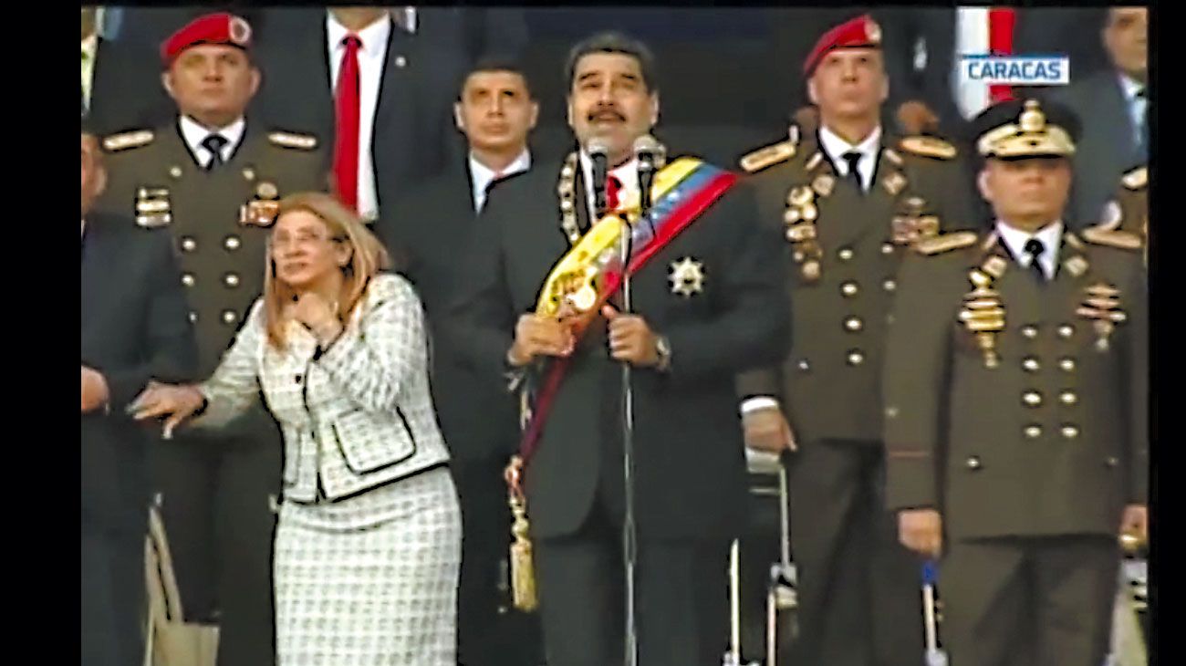 Maduro ileso tras un supuesto intento de atentado en Caracas