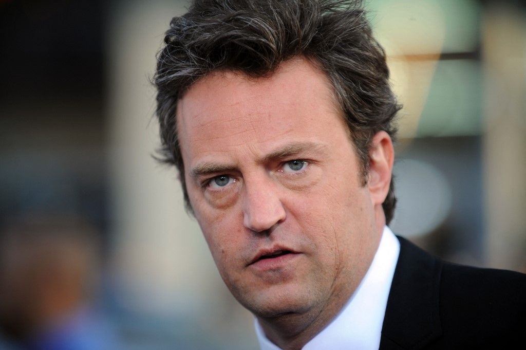 Un jacuzzi de lujo, antidepresivos y un premonitorio posteo: las circunstancias que rodean la muerte de Matthew Perry