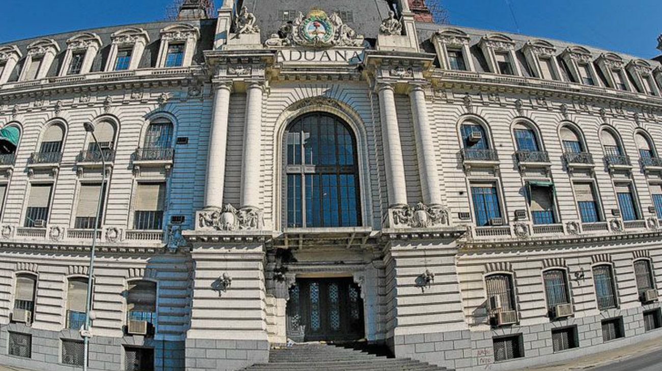 Mafia de la Aduana: la banda sub 40 detrás de los desmanejos con las DJAI