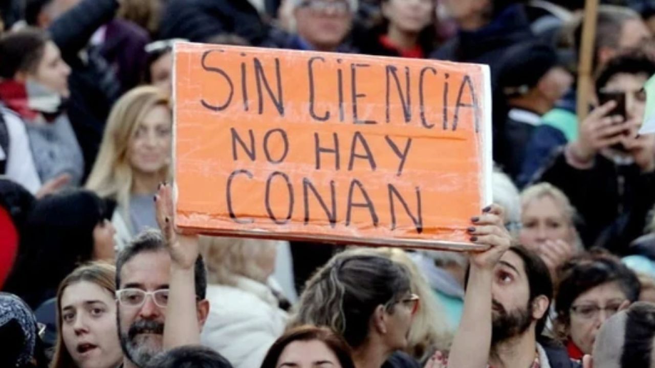 Las universidades marchan para seguir siendo actores sociales