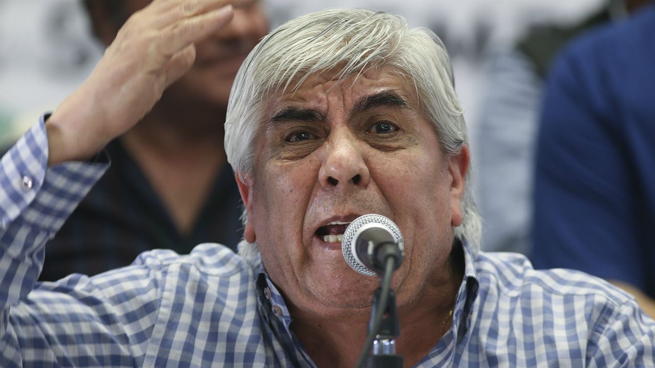 Hugo Moyano: "Vamos a ir todos a recibirlo a Pablo a Ezeiza"