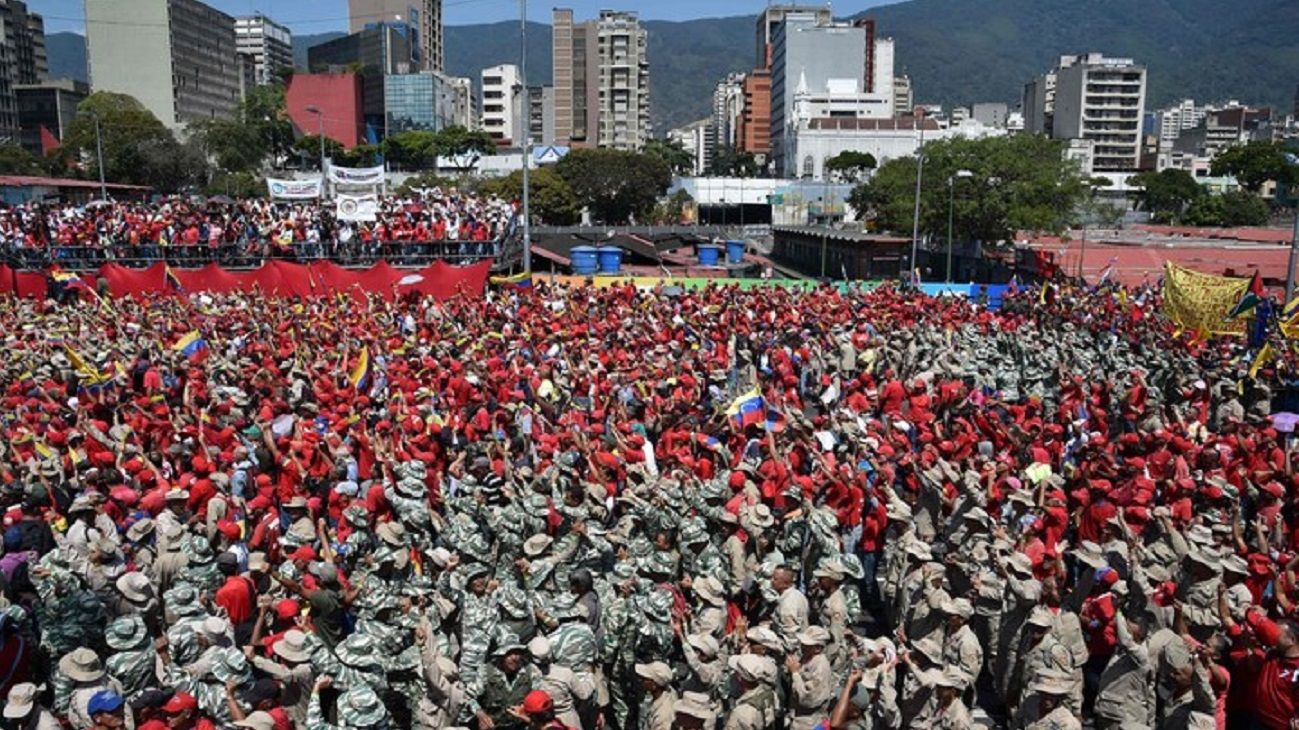 Las FF.AA. venezolanas contra la pared: Maduro les pide una prueba de lealtad