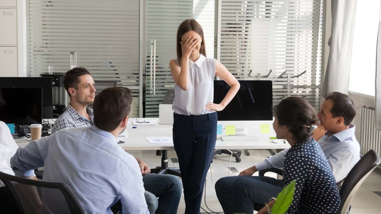 Aumentó el empleo joven, pero se mantiene la brecha de género