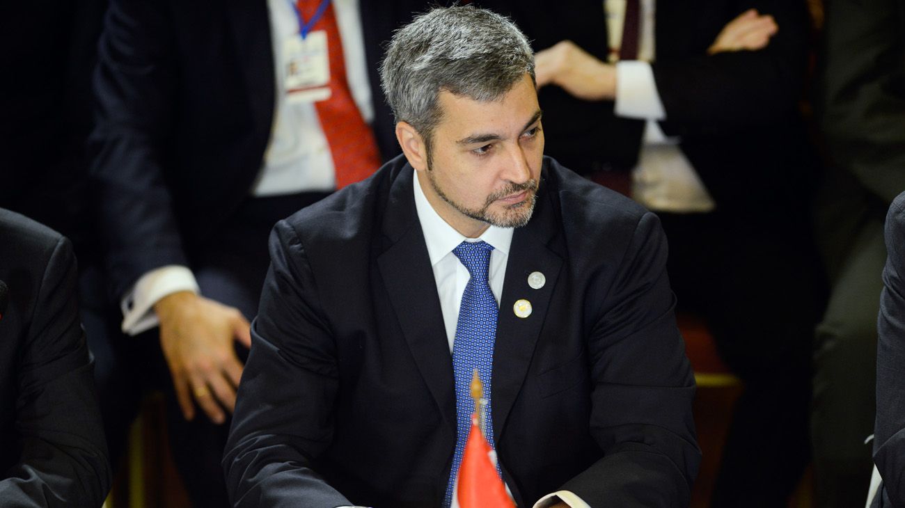 Mario Abdo Benítez, presidente de Paraguay, tiene dengue