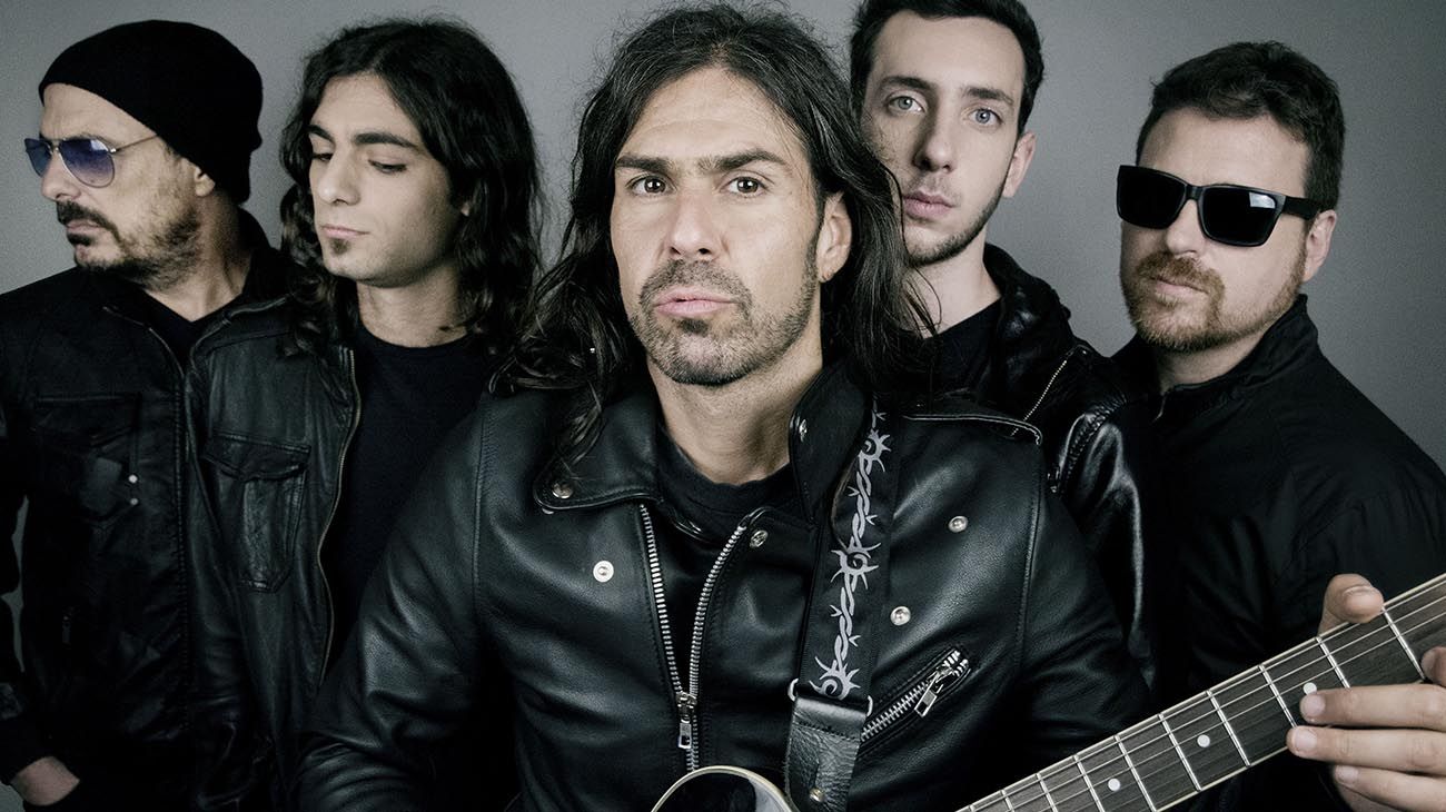 Quién es Manuel Quieto, el cantante de la Mancha Rolando que criticó a Santiago Maratea