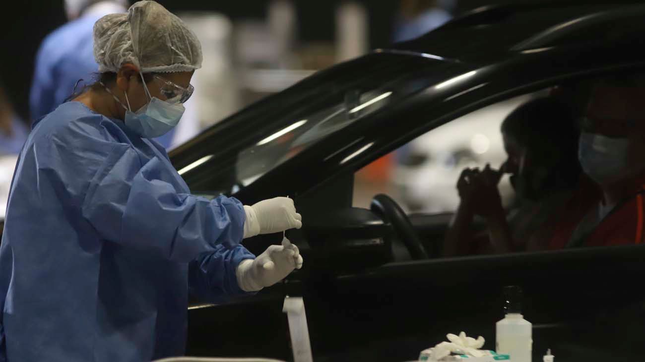 Se acelera la curva de contagios de Covid-19 en el AMBA