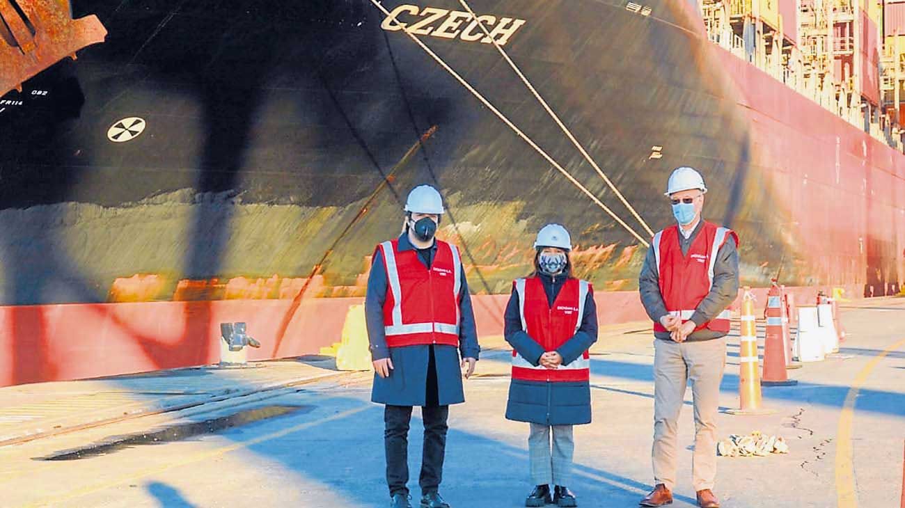 Llega el tercer barco con insumos chinos