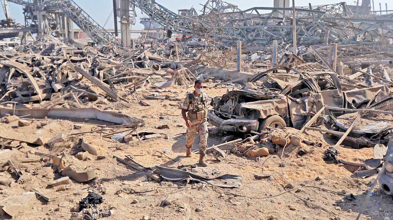 La explosión de Beirut puede haber sido una bomba, sugiere el presidente