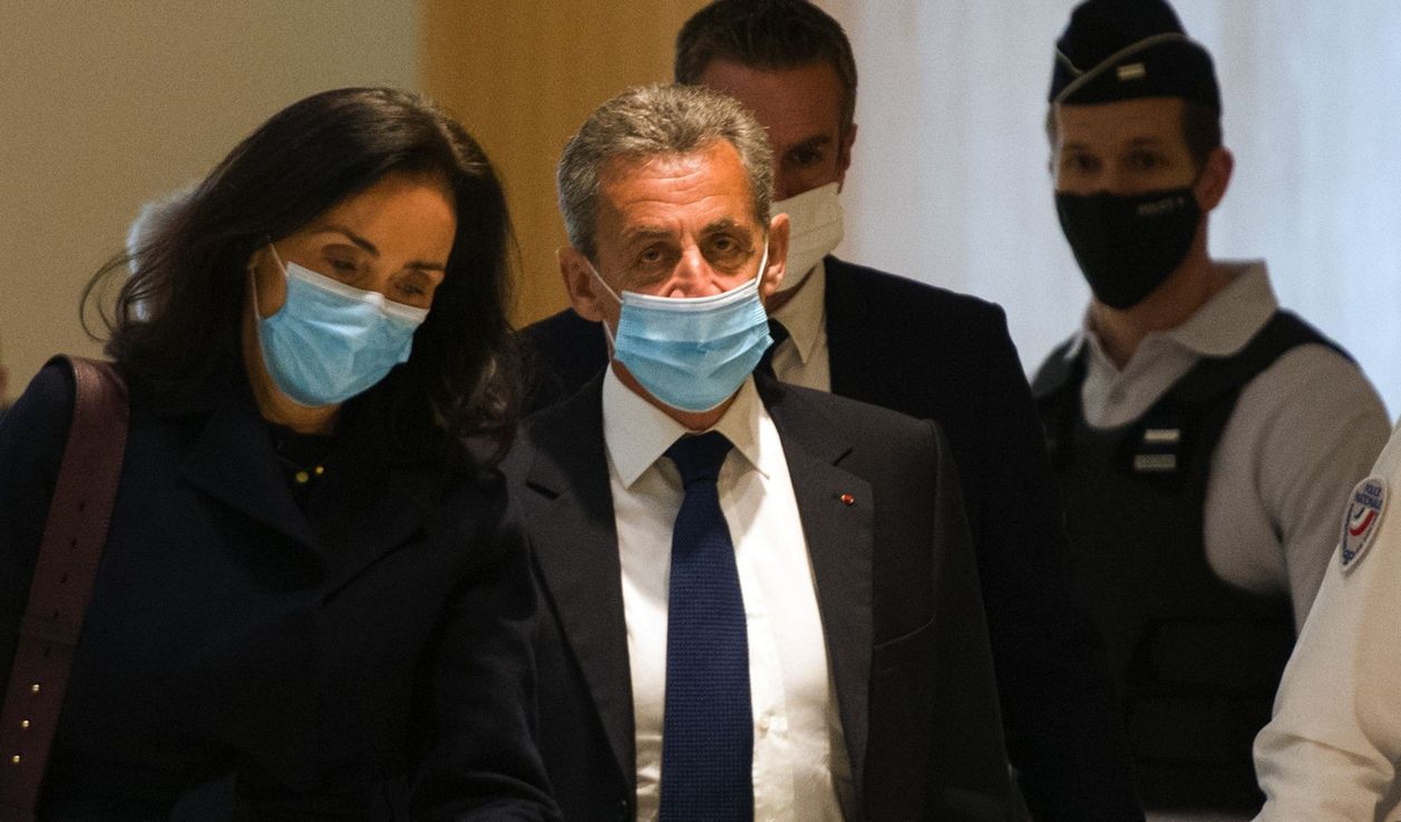 Nicolas Sarkozy podría pasar seis meses en prisión por gastos excesivos