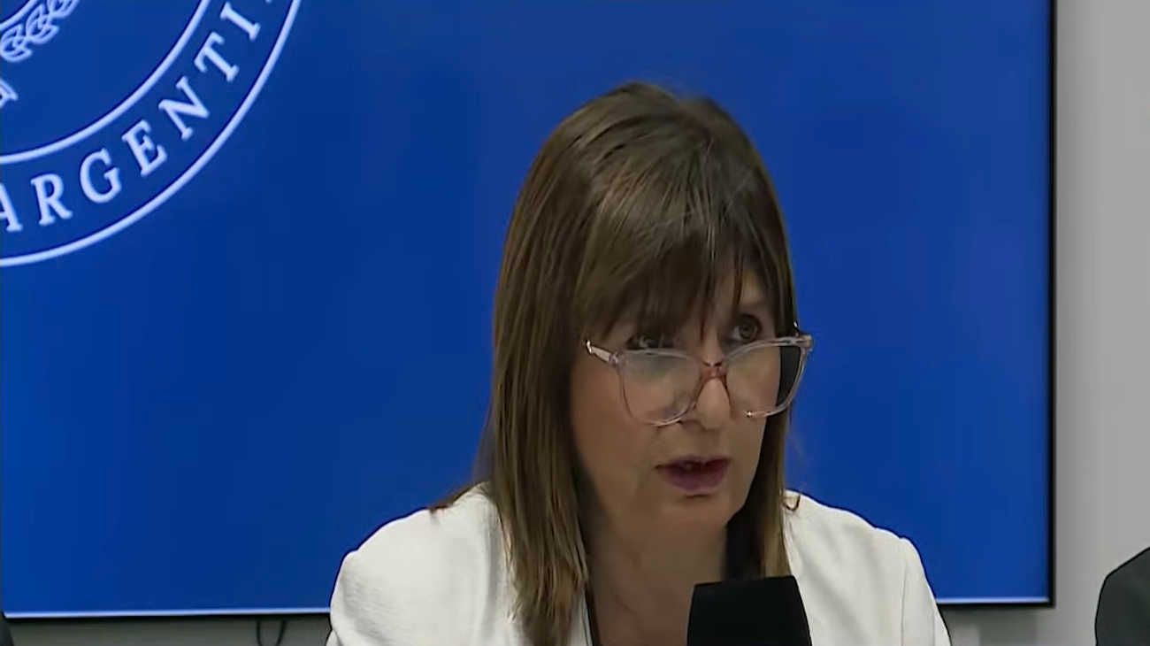Bullrich presentó el nuevo protocolo de uso de armas para las fuerzas federales: "Vamos a fondo y no nos van a frenar"