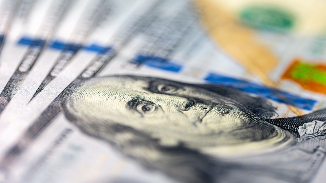 A cuánto cerró el dólar blue hoy este viernes 3 de octubre
