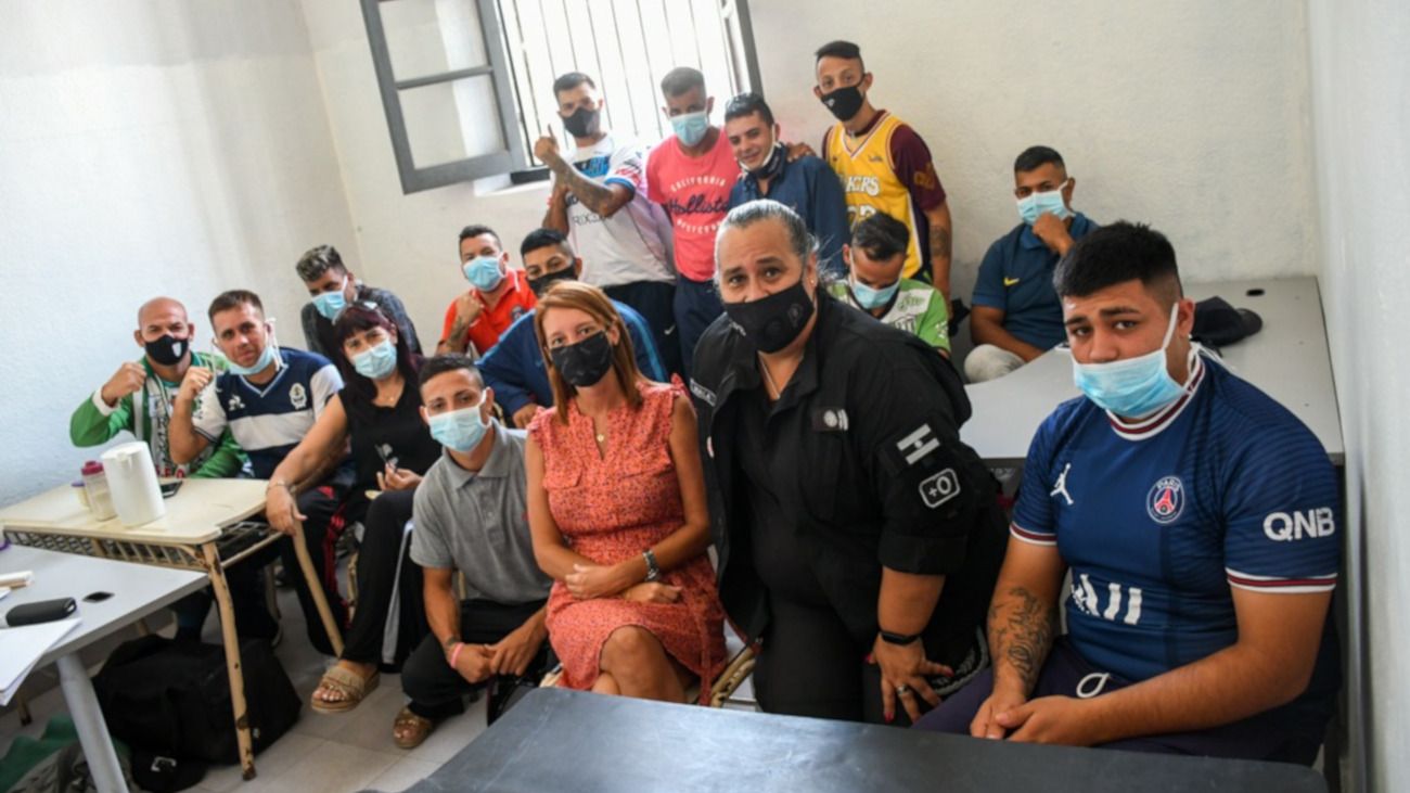 Los presos bonaerenses que estudian en las cárceles ya volvieron a las aulas